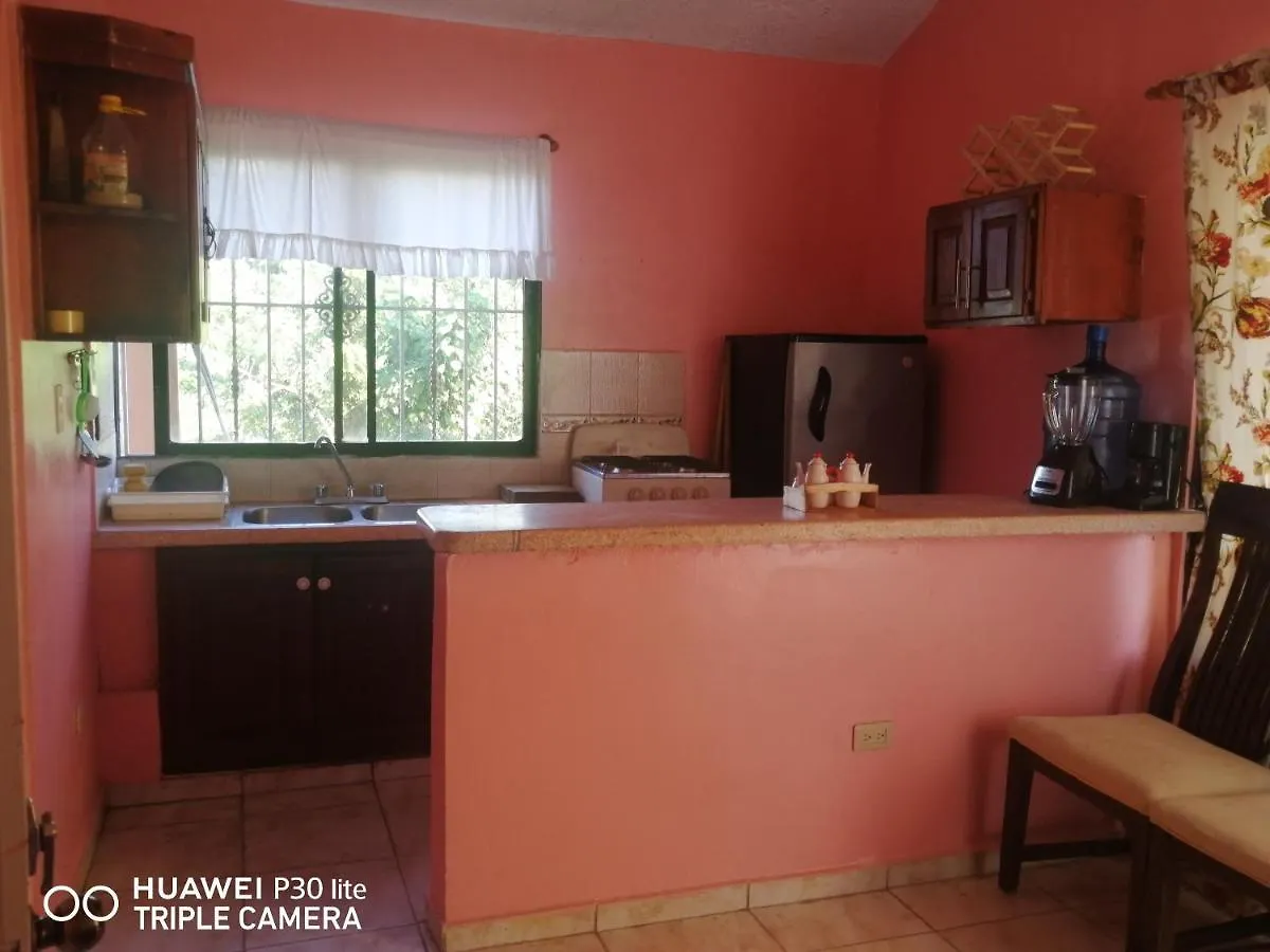 Las Colinas De Samana 0*,