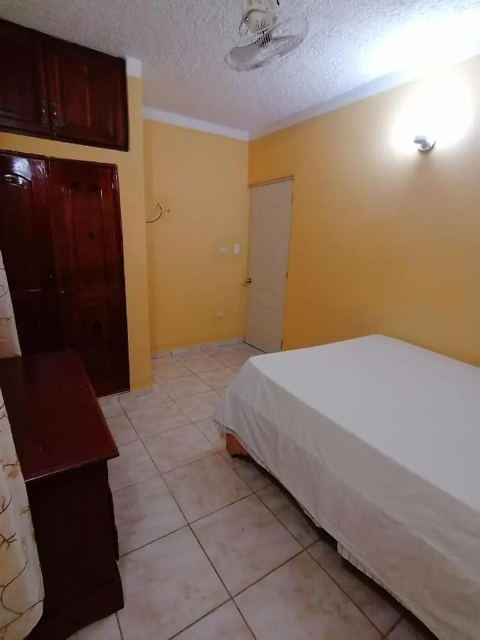 Las Colinas De Samana